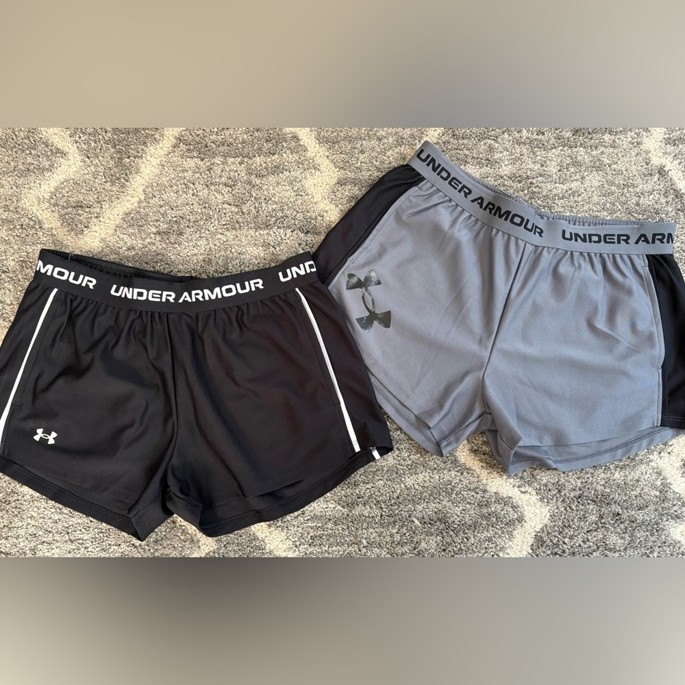 Under Armour Shorts Youth Large